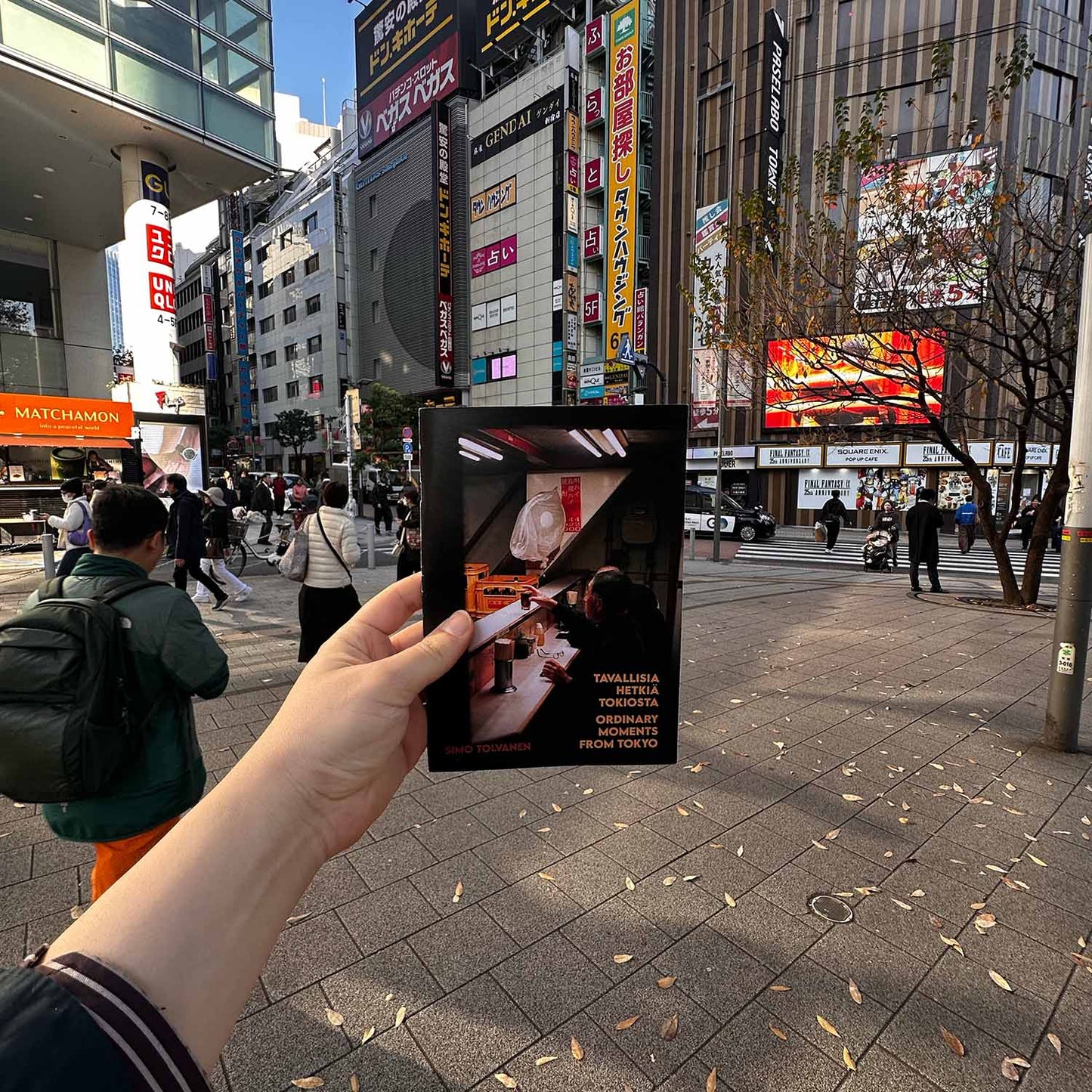 Tavallisia hetkiä Tokiosta - valokuvazine - Simo Tolvanen